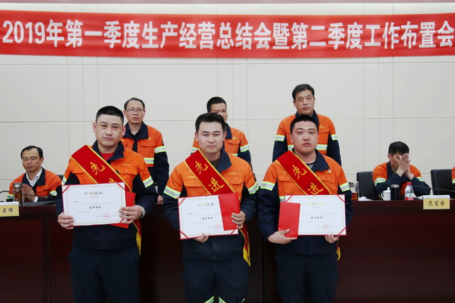 5ca574f7c1c75.jpg 04-640.jpg