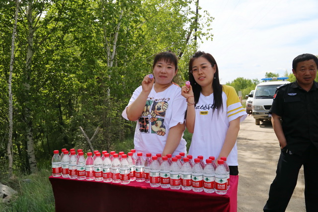 5cfdf85ec22c7.jpg 安全環(huán)保月樂跑馬拉松 活力新多銅 (6)-640.jpg