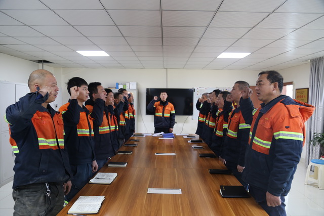 兄弟，你怎么可以這么好看（二）維修班 1-640.jpg